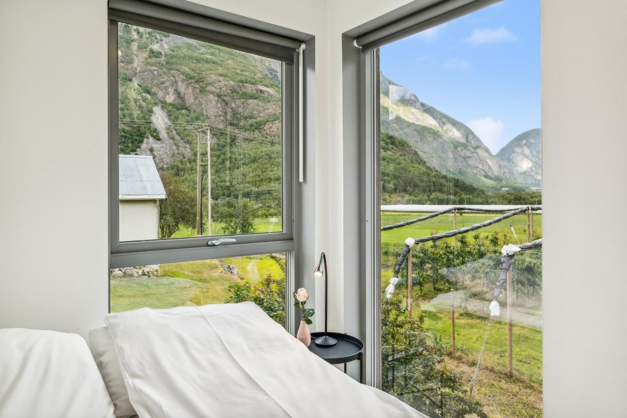 Jordeplegarden - Part Of A Farm - Two Buildings - Close To Flam