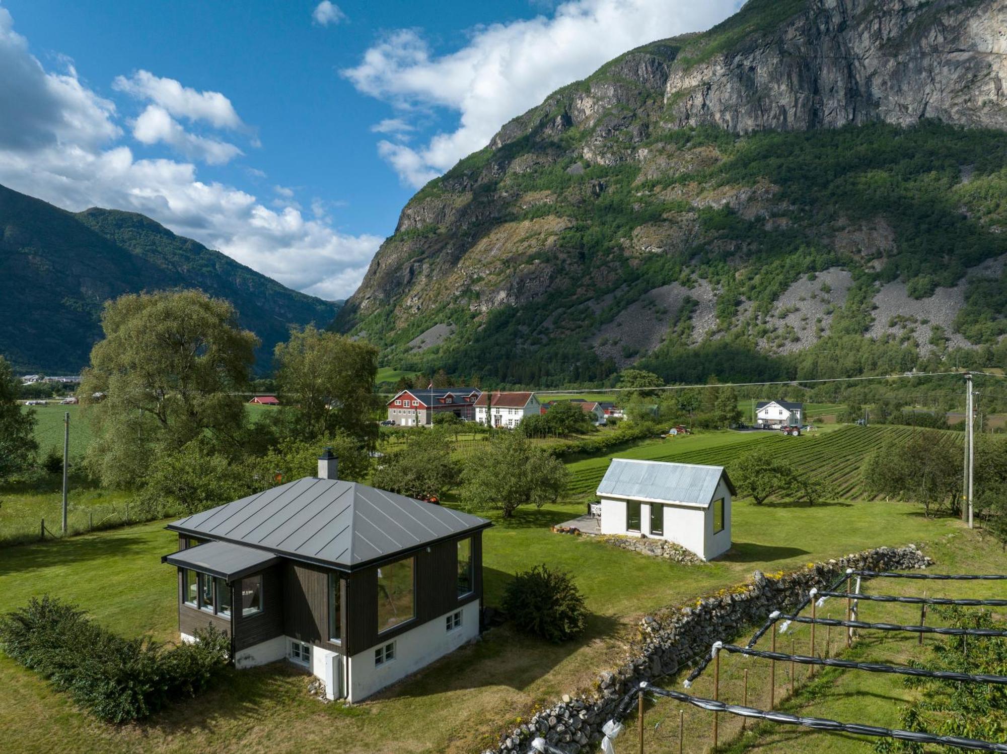 Jordeplegarden - Part Of A Farm - Two Buildings - Close To Flam Holiday home *